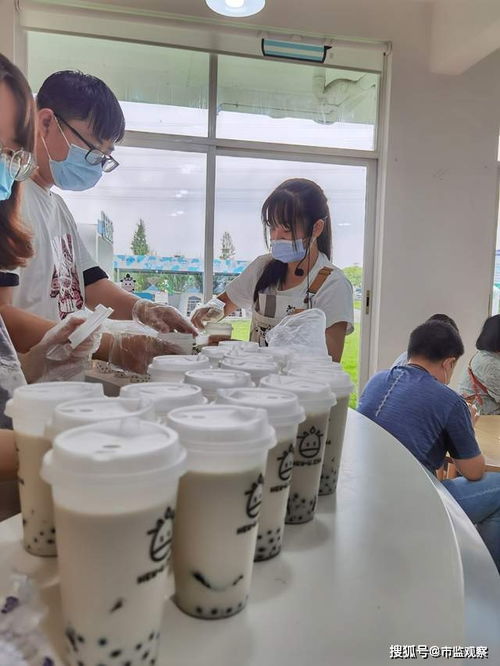 四川省市場(chǎng)監(jiān)管局舉行 食品安全開放日 走進(jìn)乳制品生產(chǎn)企業(yè) 體驗(yàn)活動(dòng)