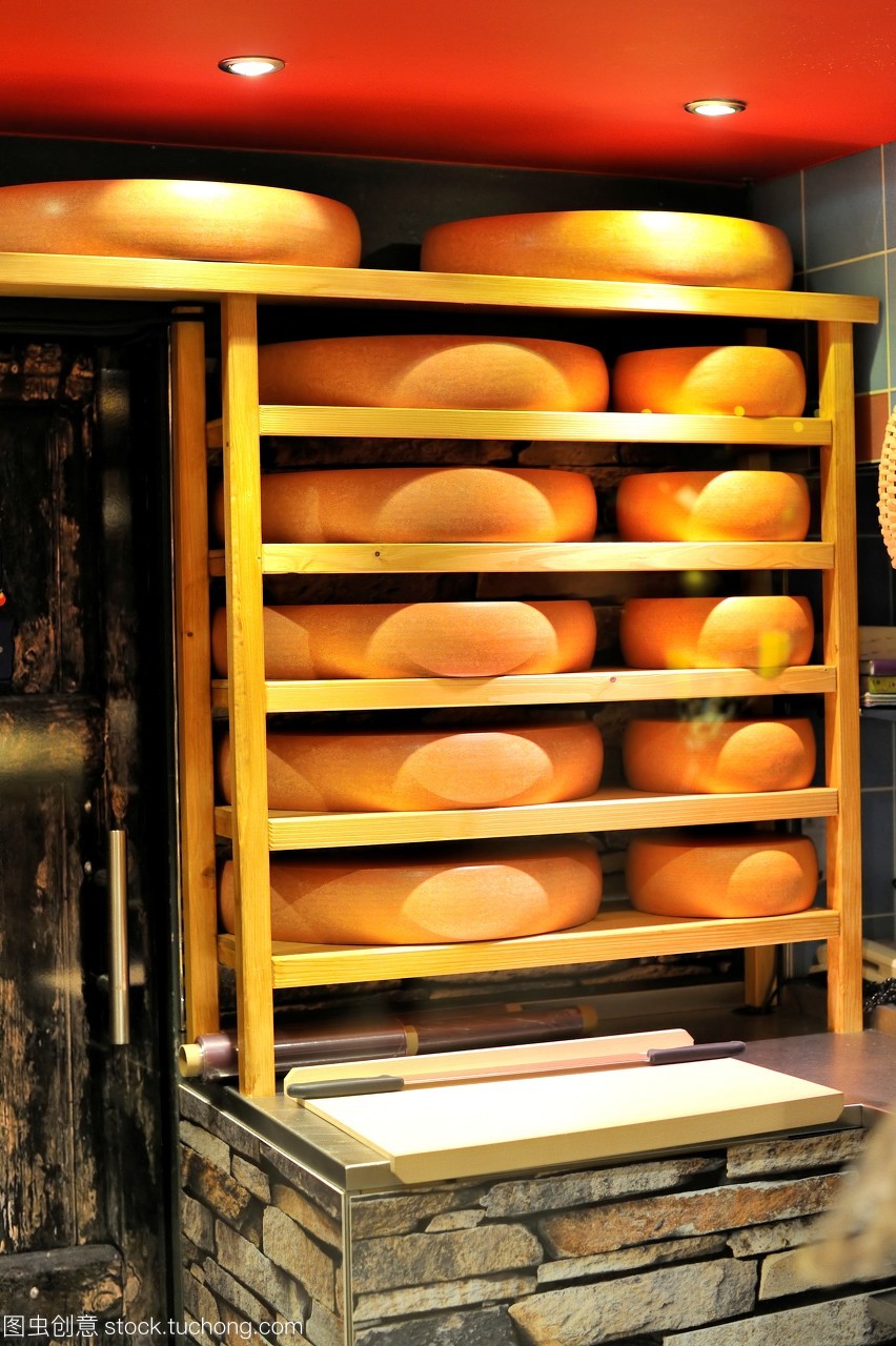 享樂,乳品,產(chǎn)品,農(nóng)業(yè),享受,銷售,奶制品,儲(chǔ)藏室,做,區(qū)域,衰老,買,負(fù)荷,變老,面積,生產(chǎn),裝載,制作,架子,陶瓷,成熟,高達(dá),裝,愉快,存儲(chǔ),儲(chǔ)藏,購(gòu)買,乳制品,圓,制造,商店,牛奶場(chǎng),地域,商務(wù)人士,快樂,瑞士,市場(chǎng)