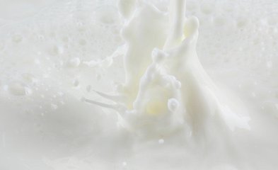 牛奶的保質(zhì)期越長 防腐劑越多嗎【健康一招】